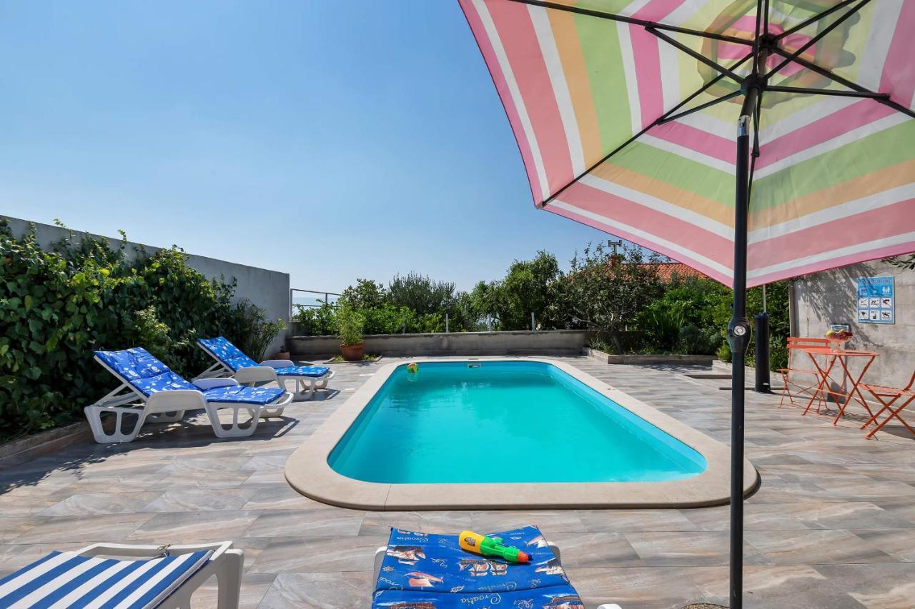 Apartments Vele Makarska Exterior photo