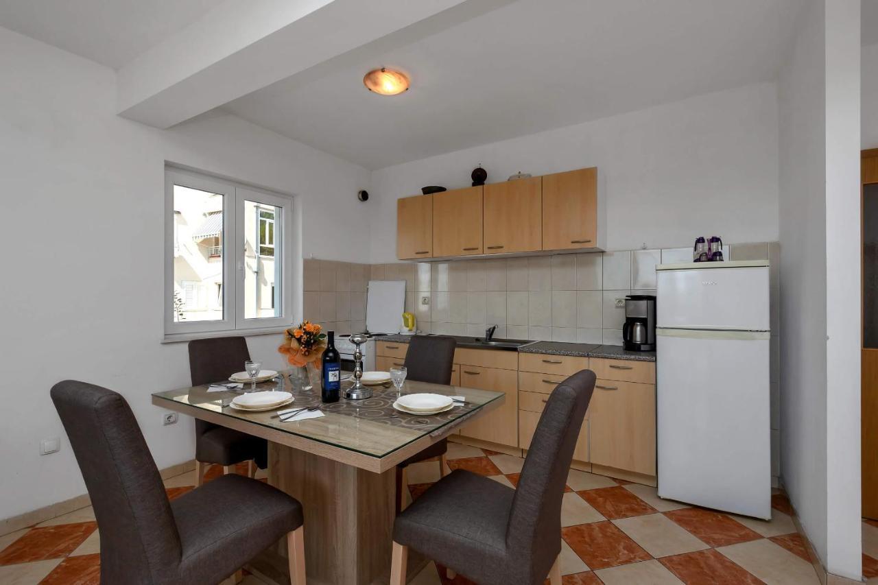 Apartments Vele Makarska Exterior photo